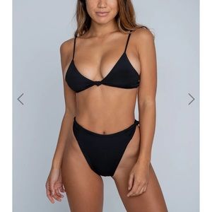 NWT Skatie Salty Bottom L